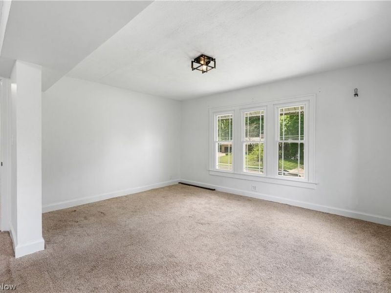 371 Merriman Road, Akron, OH 44303 Photo 15