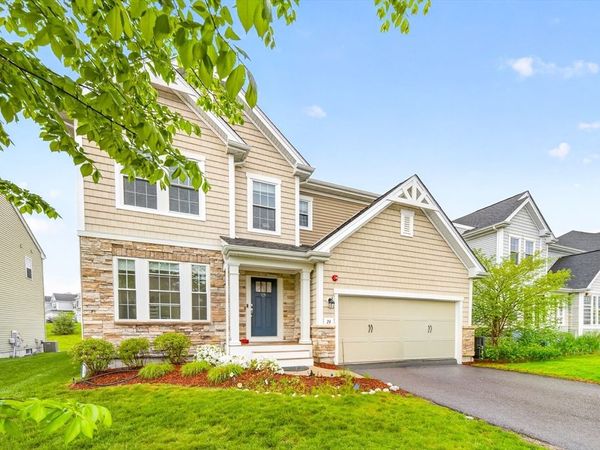 24 Cherry Ln, Unit 24, Hopkinton, MA 01748
