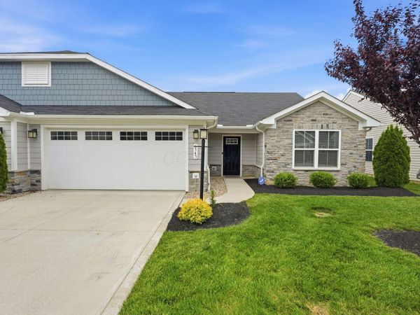 6545 Turning Stone Loop , Canal Winchester, OH 43110