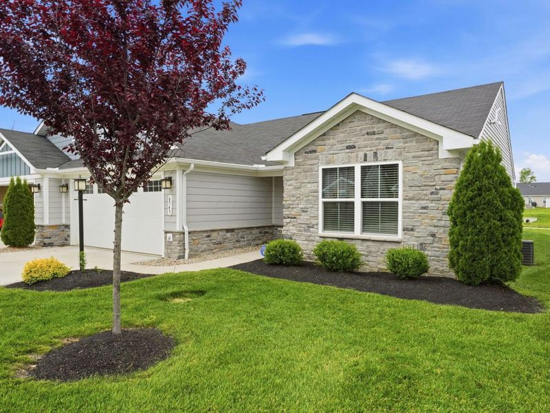 6545 Turning Stone Loop, Canal Winchester, OH 43110 Photo 2