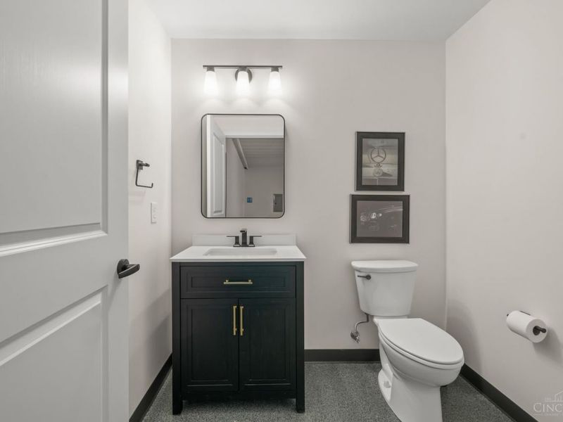 4477 Thirty Fourth Avenue, Unit 21, Cincinnati, OH 45209 Photo 13