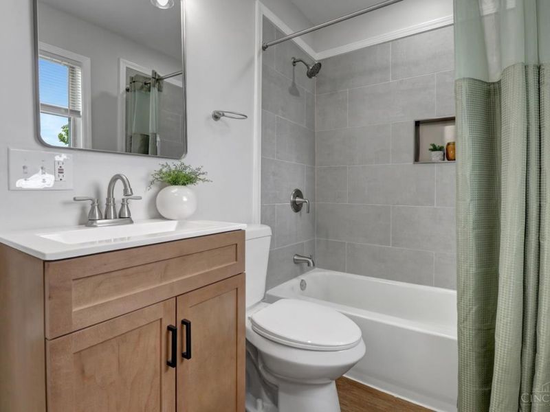 4637 Alpine Avenue, Cincinnati, OH 45242 Photo 11