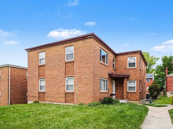 2370 Losantiville Avenue, Cincinnati, OH 45237