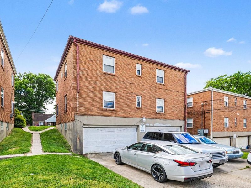 2370 Losantiville Avenue, Cincinnati, OH 45237 Photo 31