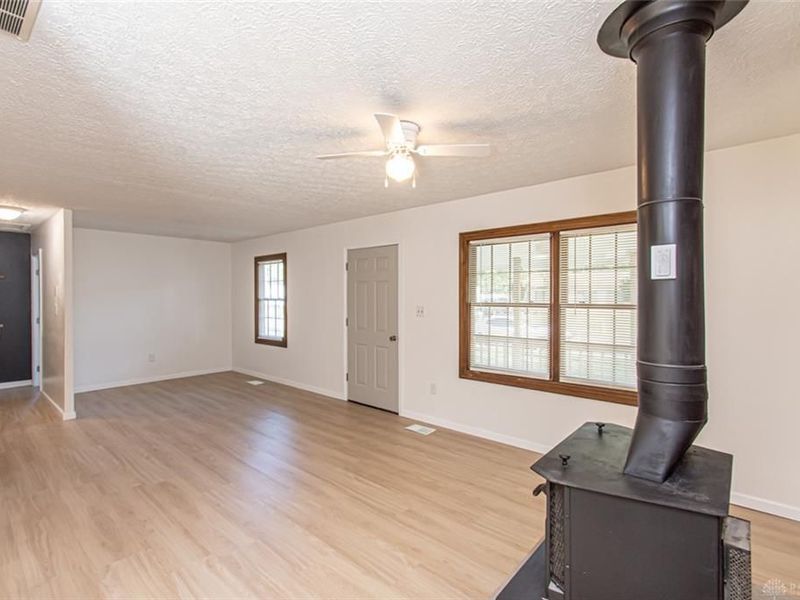 1361 Kylemore Drive, Xenia, OH 45385 Photo 5