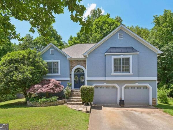 421 Middle Valley Lane, Woodstock, GA 30189