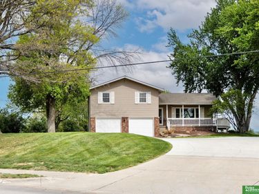 2116 Fairview Road , Bellevue, NE 68123