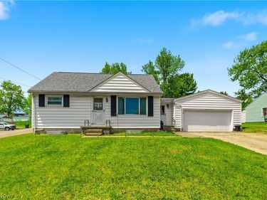 201 Menegay Road, Louisville, OH 44641