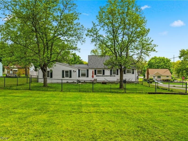 201 Menegay Road, Louisville, OH 44641 Photo 16