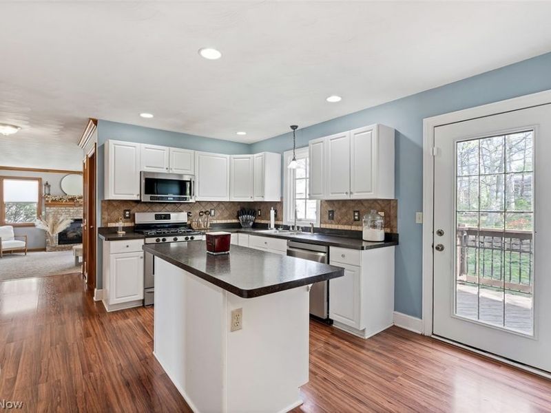 864 Mayfield Drive , Boardman, OH 44512 Photo 17