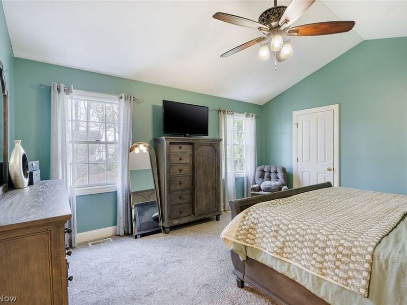 864 Mayfield Drive , Boardman, OH 44512 Photo 28