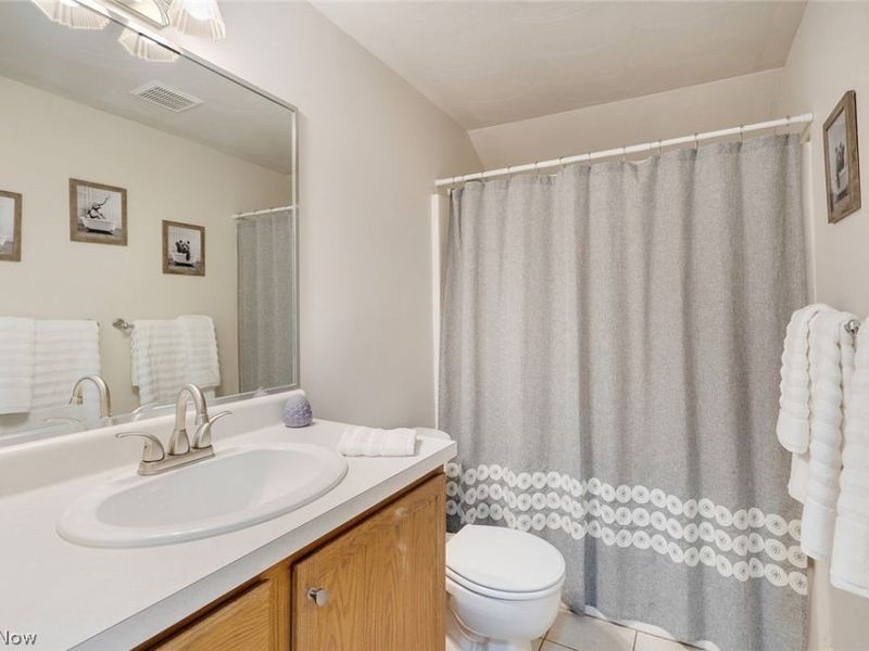 864 Mayfield Drive , Boardman, OH 44512 Photo 33