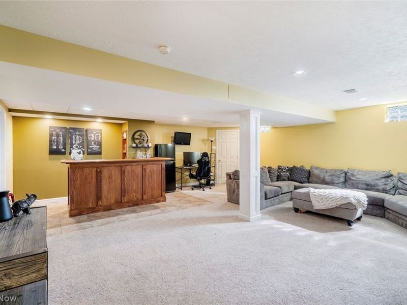 864 Mayfield Drive , Boardman, OH 44512 Photo 35