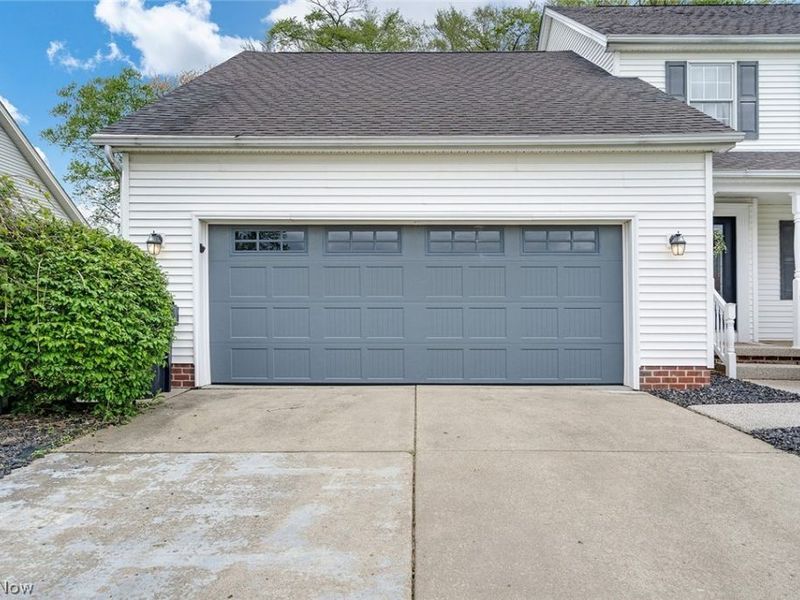 864 Mayfield Drive , Boardman, OH 44512 Photo 4