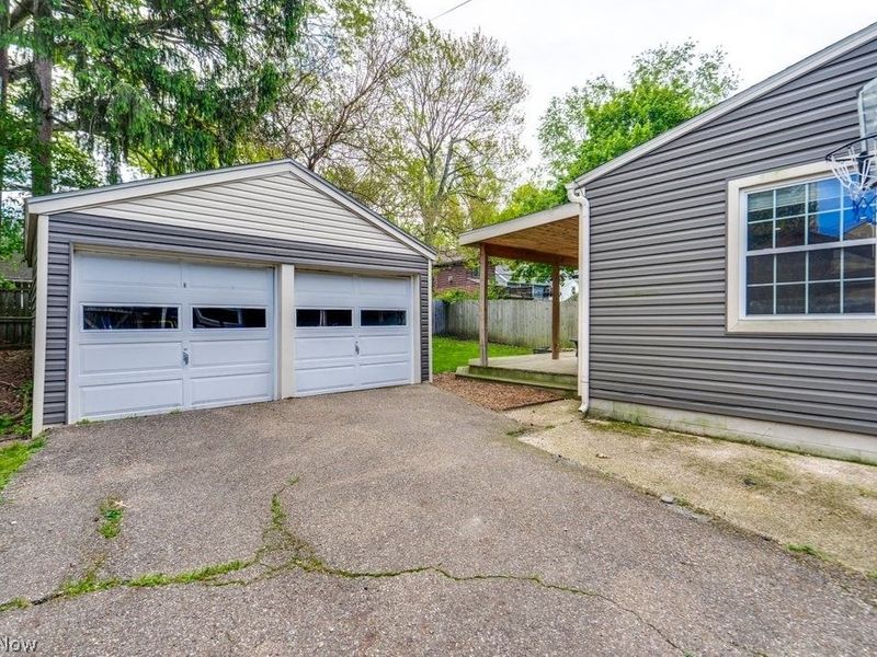 375 Roslyn Avenue, Akron, OH 44320 Photo 24