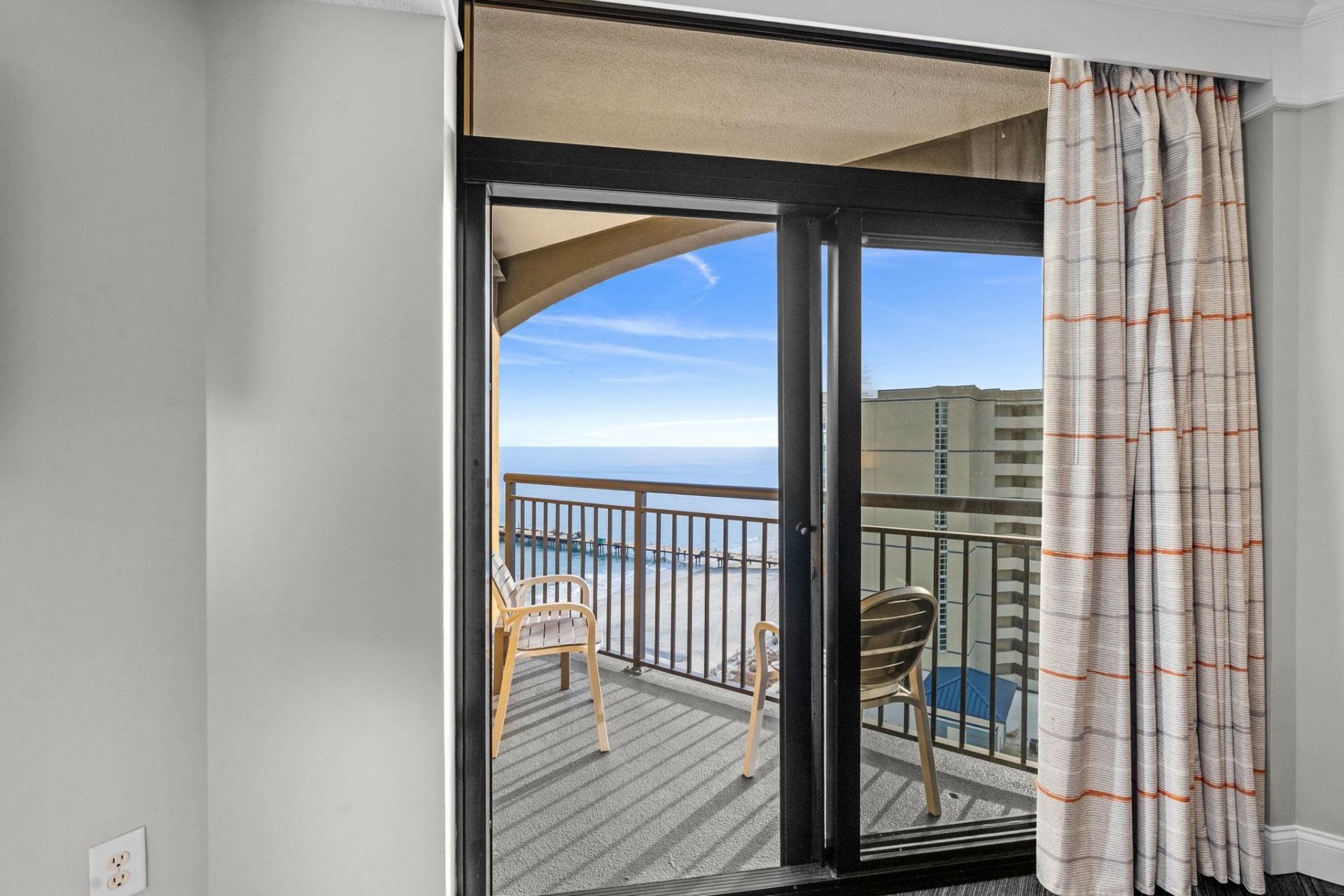 2600 N Ocean Blvd.  Photo 19