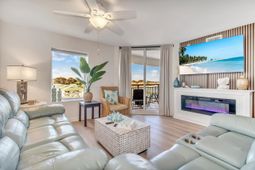 1819 N Ocean Blvd. photo 4