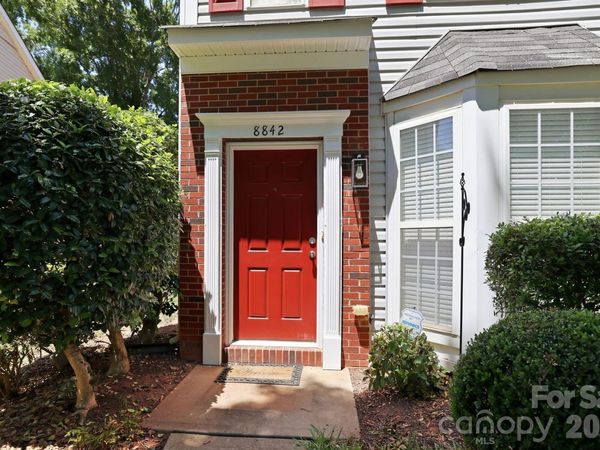 8842 Gerren Court, Charlotte, NC 28217