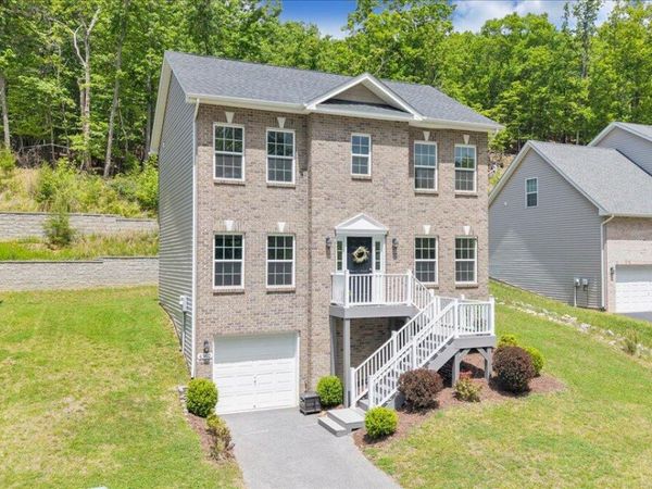 4362 William CT, Roanoke, VA 24018