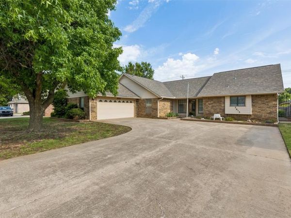 2613 SW 112th Street, Oklahoma City, OK 73170