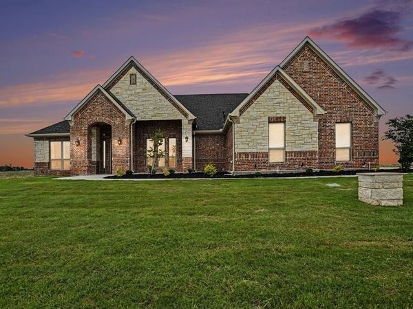 1019 Kingsley Court, Weatherford, TX 76087