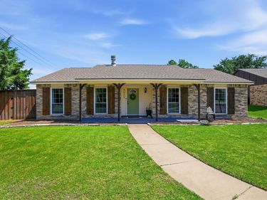 5025 Wheeler Circle , The Colony, TX 75056