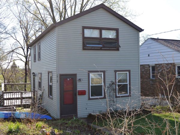 1717 Loftsgordon Avenue, Madison, WI 53704