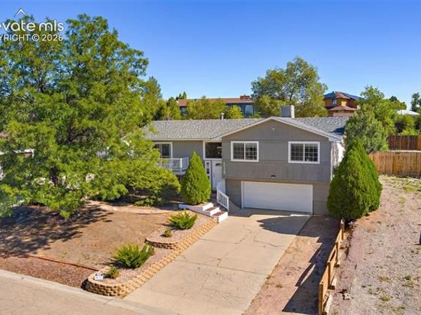 4032 Valley Drive, Unit B, Pueblo, CO 81008