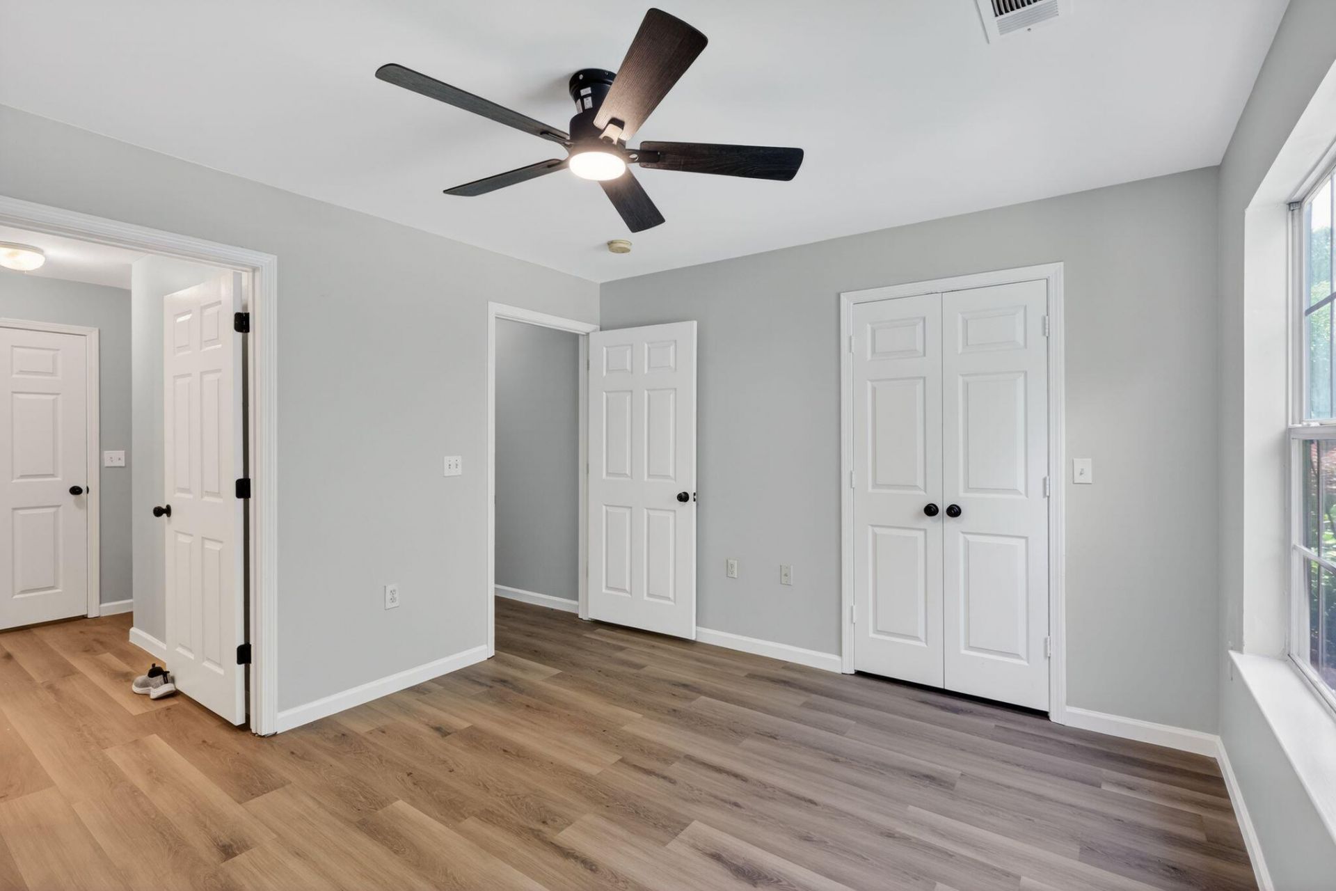 50 Pebble Beach Cove Photo 21