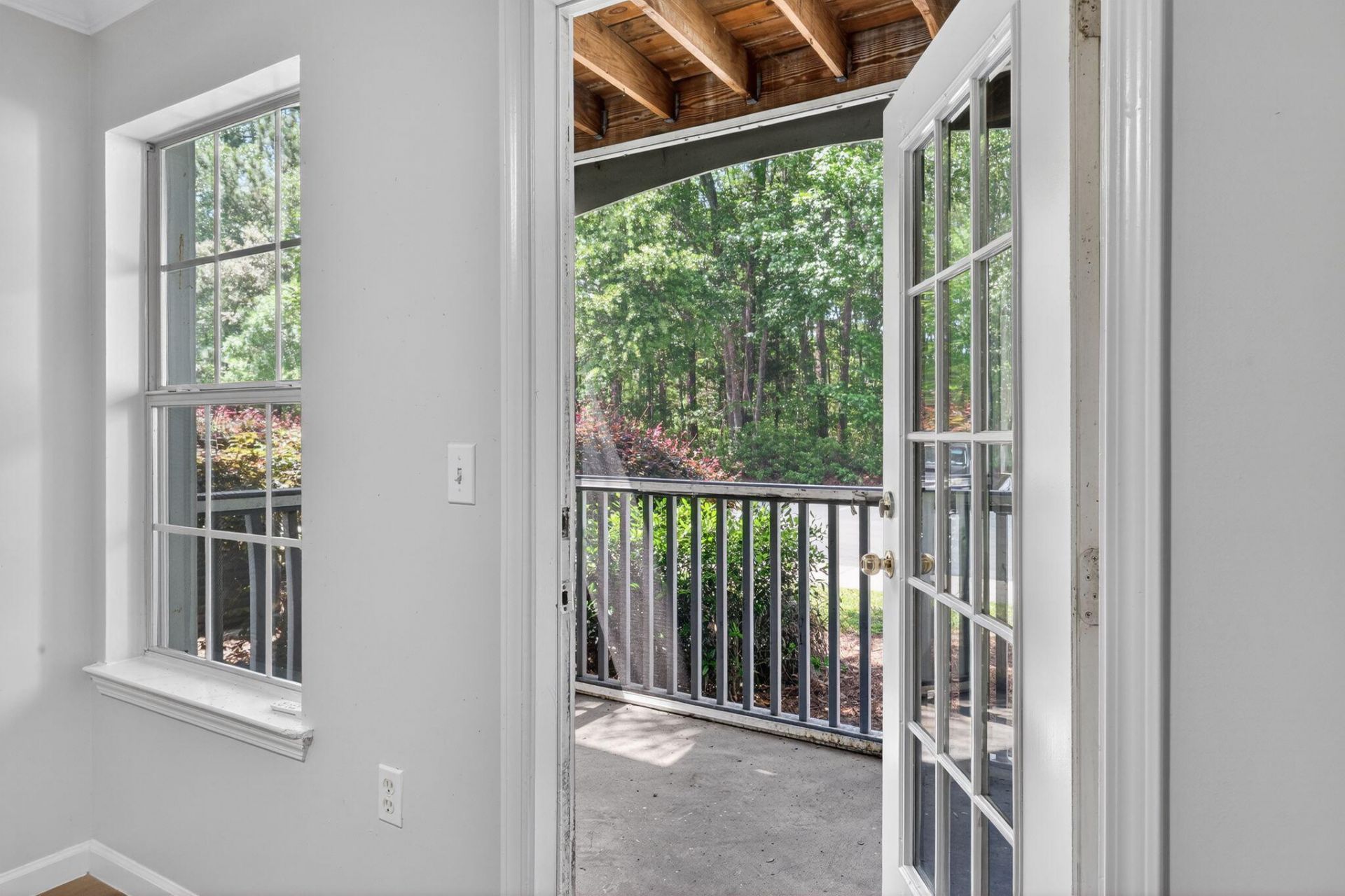 50 Pebble Beach Cove Photo 33