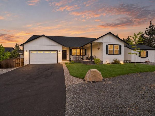4232 SW Umatilla Avenue, Redmond, OR 97756