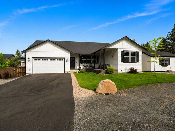 4232 SW Umatilla Avenue, Redmond, OR 97756