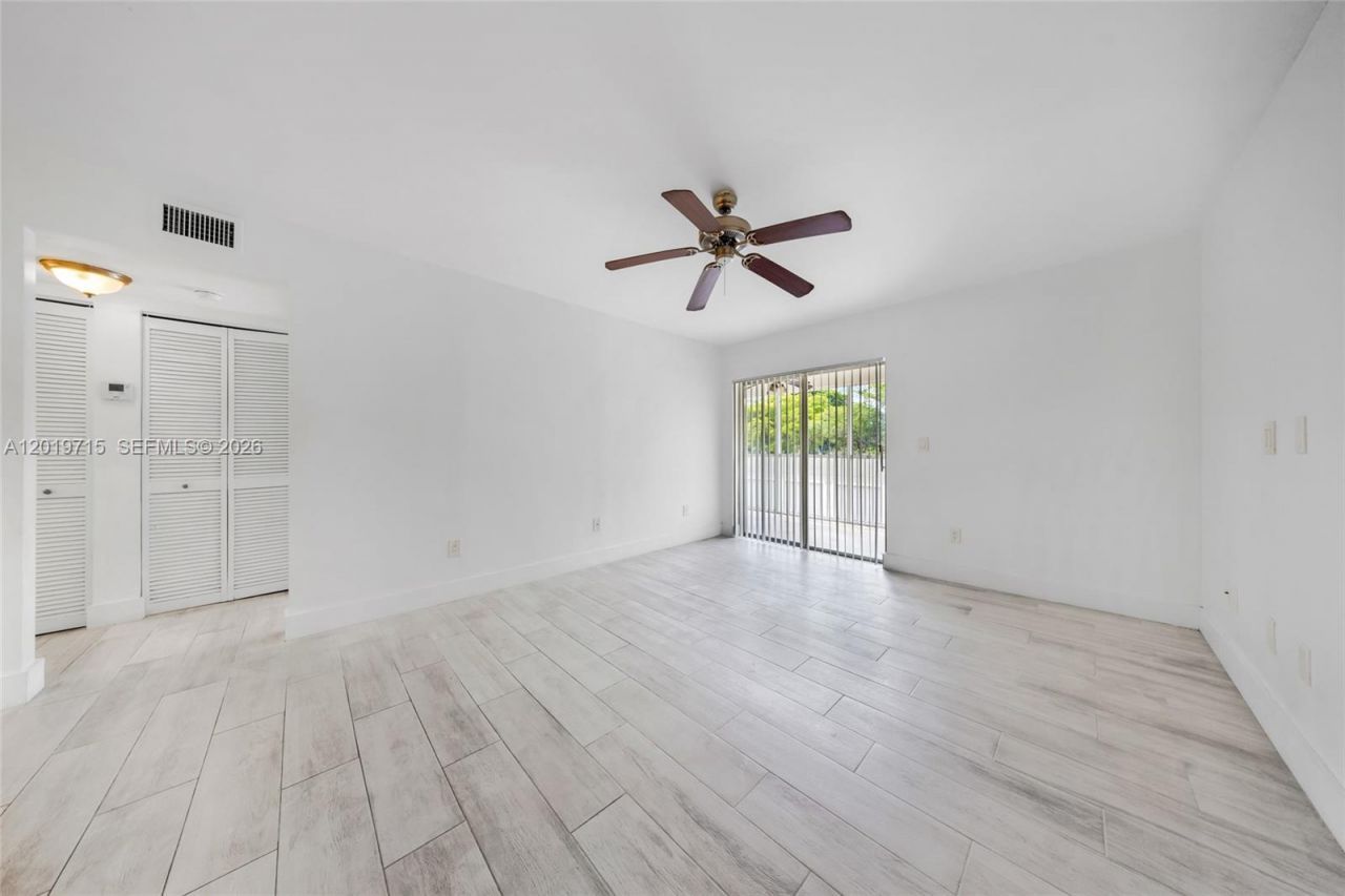 5760 Rock Island Rd , Unit 321, Tamarac, FL 33319 Photo