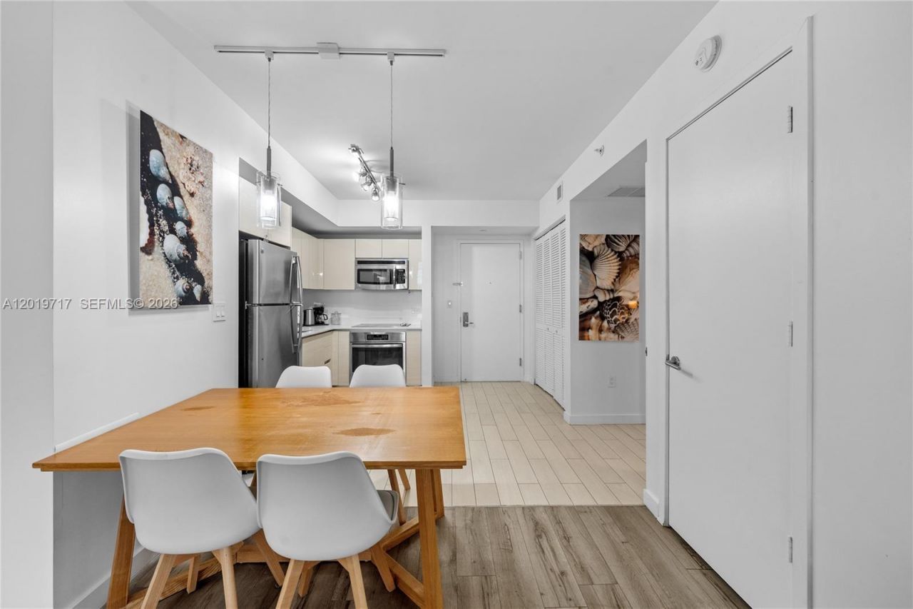 2602 E Hallandale Beach Blvd, Unit R703, Hallandale Beach, FL 33009 Photo
