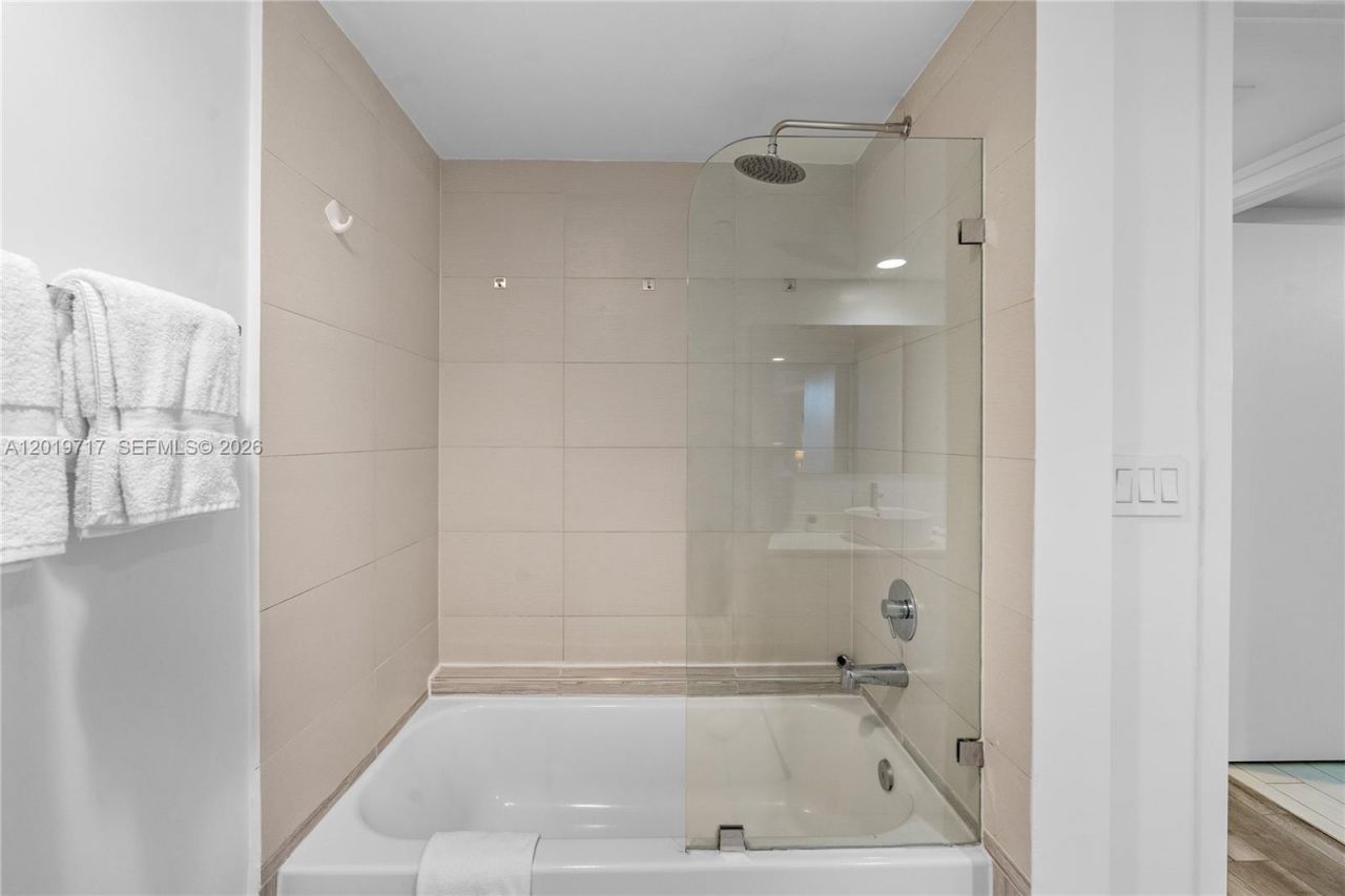 2602 E Hallandale Beach Blvd, Unit R703, Hallandale Beach, FL 33009 Photo