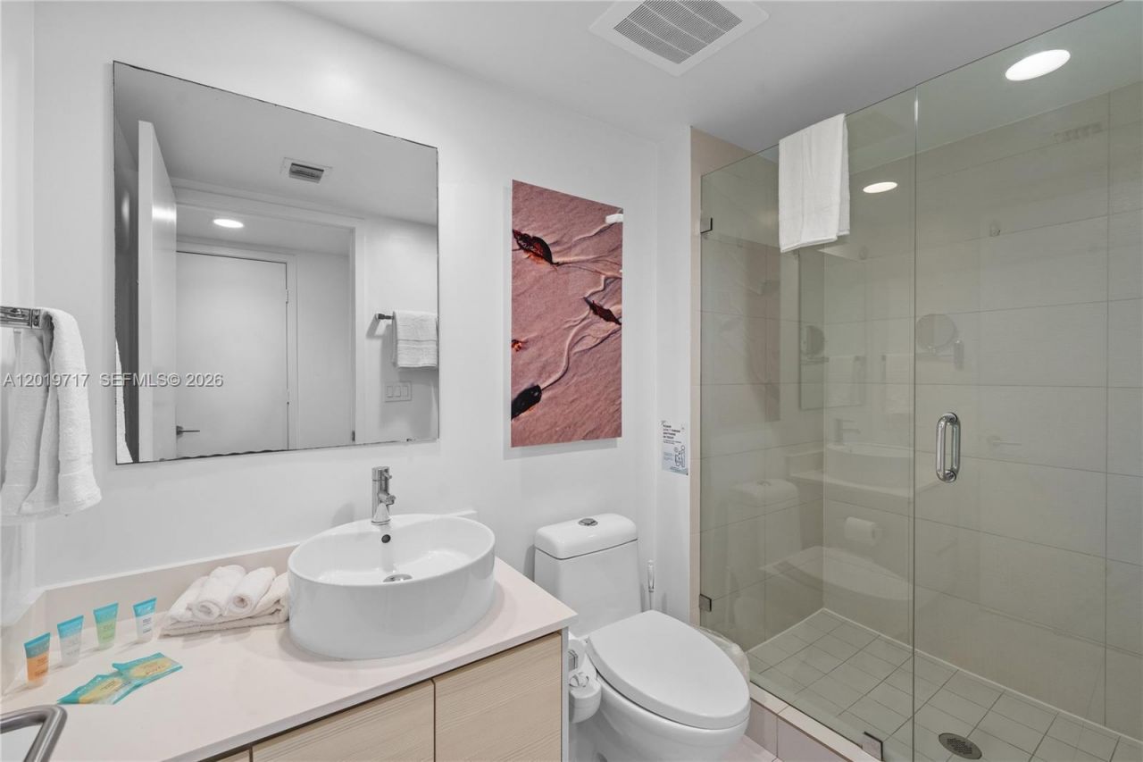 2602 E Hallandale Beach Blvd, Unit R703, Hallandale Beach, FL 33009 Photo