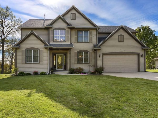 9485 S 96th St, Franklin, WI 53132