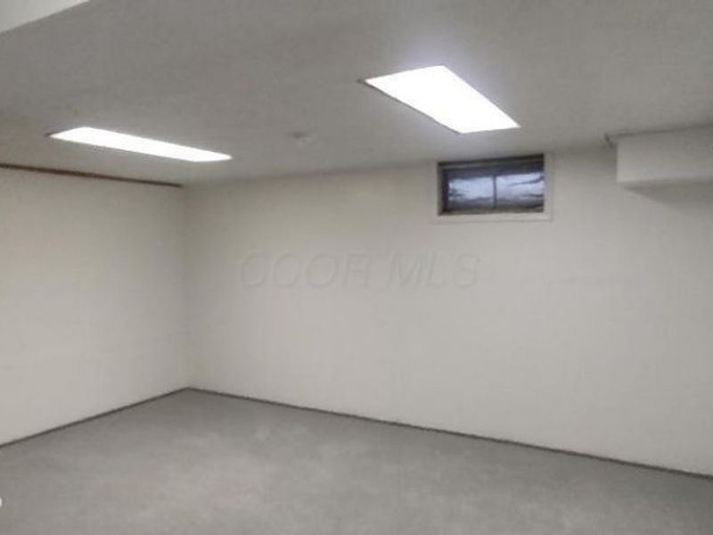 5459 Rockwood Court , Unit R24, Columbus, OH 43229 Photo 8
