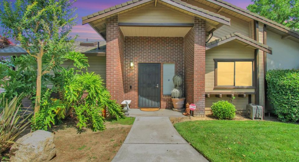 762 E Milgeo Ave, Ripon, CA 95366 Photo