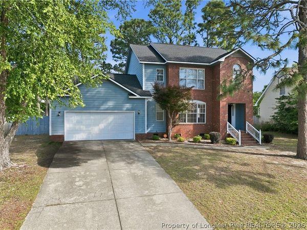 712 Connaly Drive, Hope Mills, NC 28348