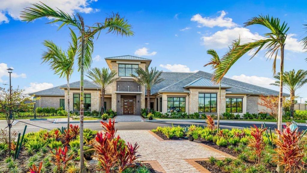 15328 Lucerna St , Unit 202, Naples, FL 34114 Photo