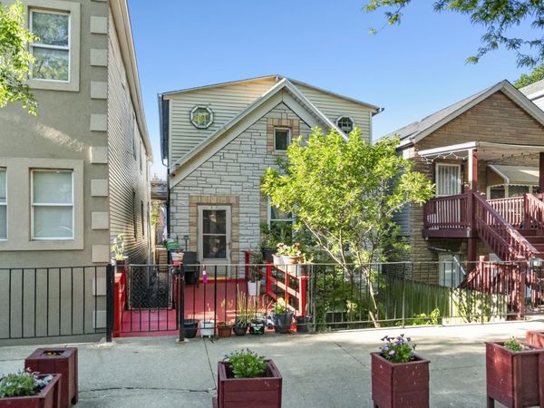 2123 W Cullerton Street , Chicago, IL 60608