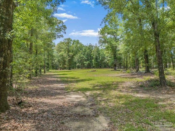 1 Pleasant Grove Rd, Jay, FL 32565
