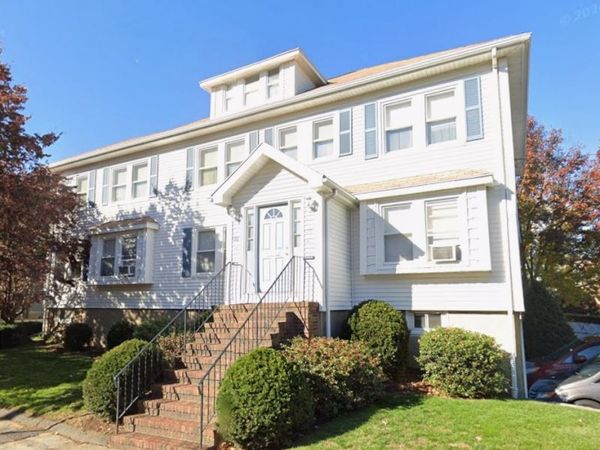 26-28 Alton St, Unit 28, Arlington, MA 02474