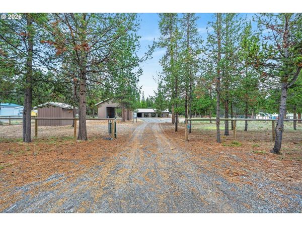 52628 Ammon NE RD, Unit 3, La Pine, OR 97739