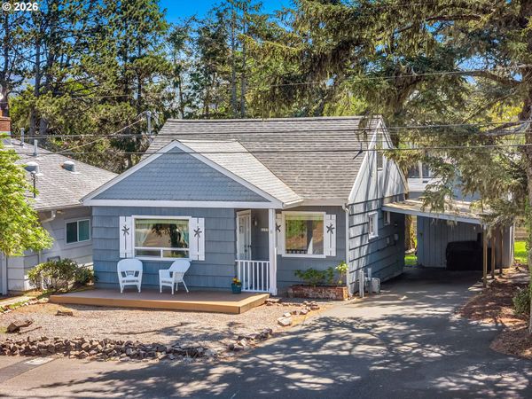 2217 S COLUMBIA ST, Seaside, OR 97138