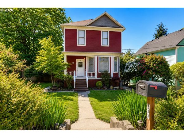 533 38TH ST, Astoria, OR 97103