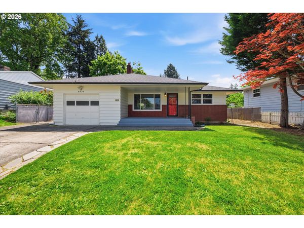 4934 SE HARVEY ST, Milwaukie, OR 97222