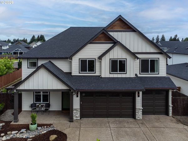 1615 N PINE ST, Canby, OR 97013