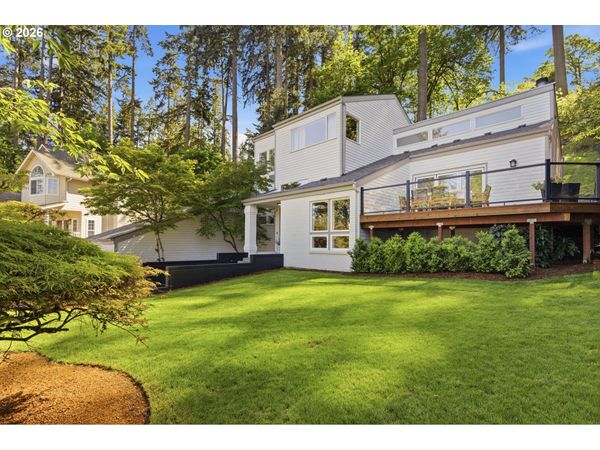 3018 ASHLEY LOOP, Eugene, OR 97405